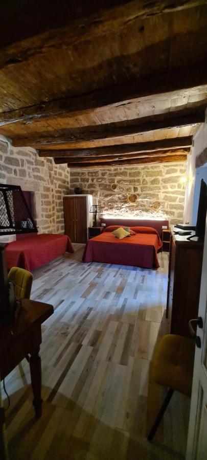 올비아 Kabula B&B 외부 사진